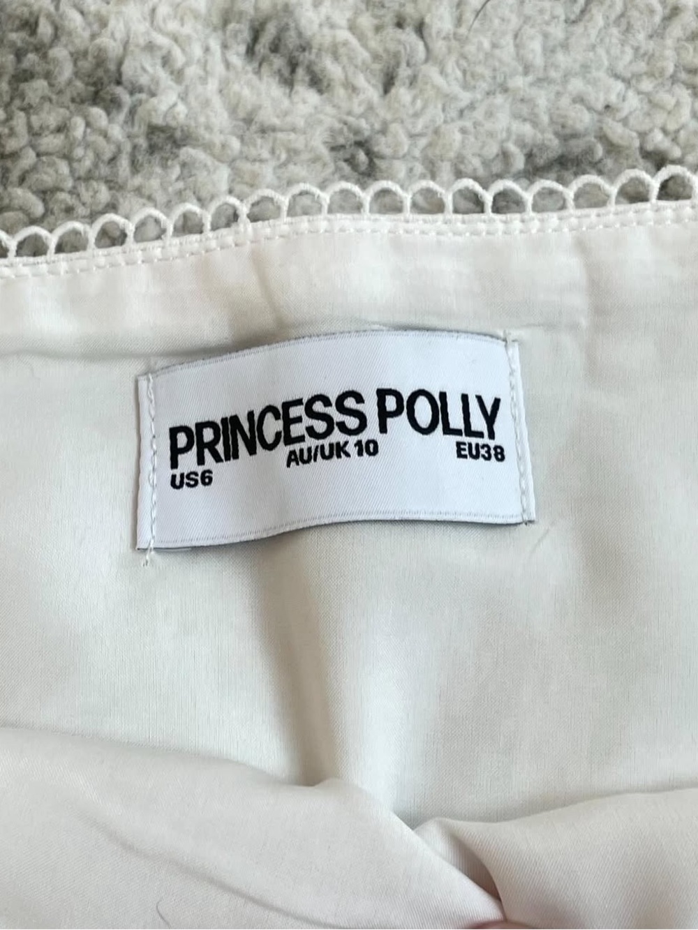 Princess Polly Gemelli Mini Skirt in Floral - Picture 3 of 3